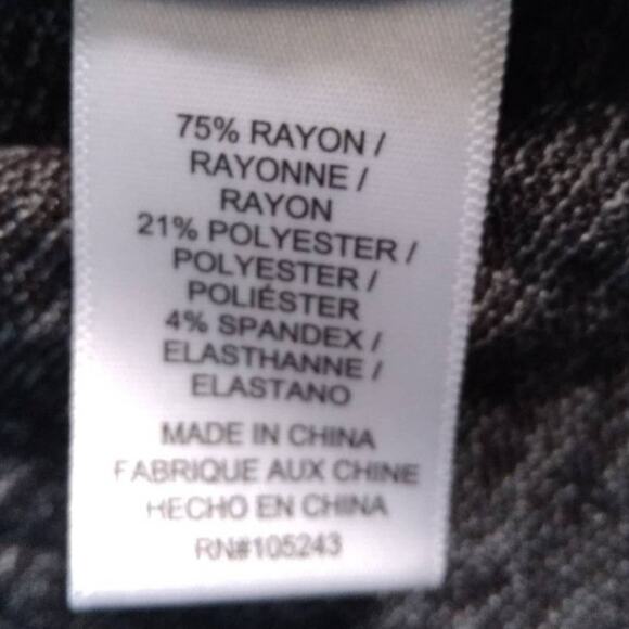 NWT Bobeau Knit Sweater – Heathered Gray, Size SP, 3/4 Sleeve - Picture 5 of 5